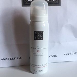 Rituals Foaming Shower Gel: Ritual of Sakura